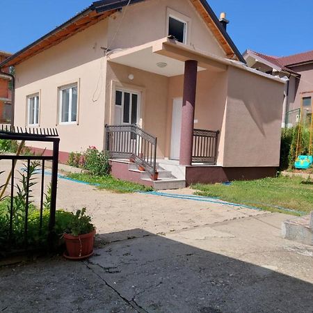 Sara Apartments Plav Luaran gambar