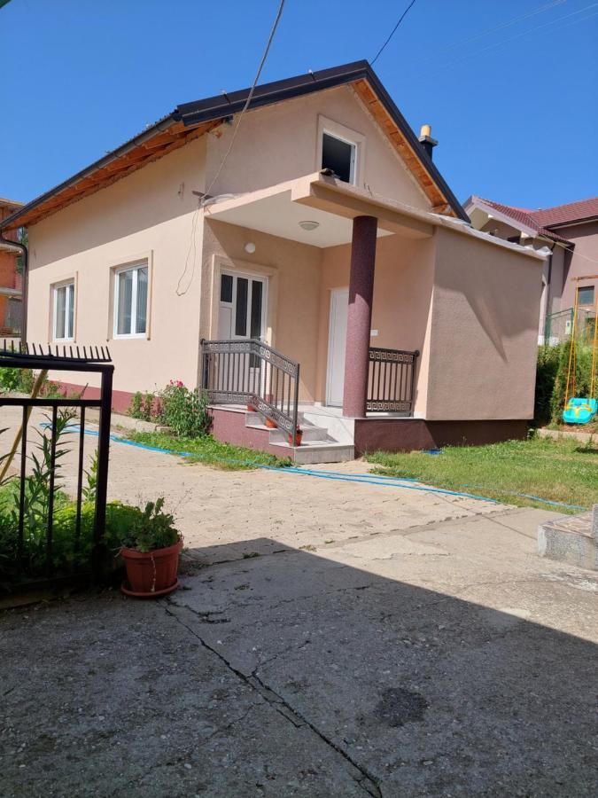Sara Apartments Plav Luaran gambar